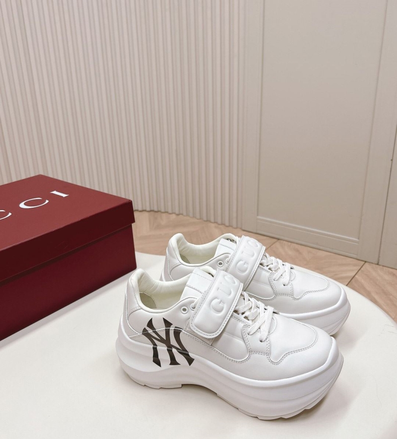 G*u*i casual shoes